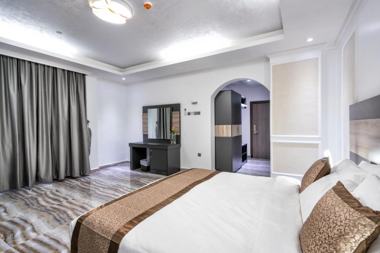 Al Amerat Hotel Al Amarat Екстериор снимка