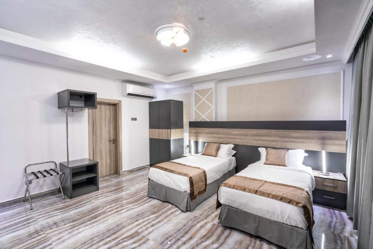 Al Amerat Hotel Al Amarat Екстериор снимка