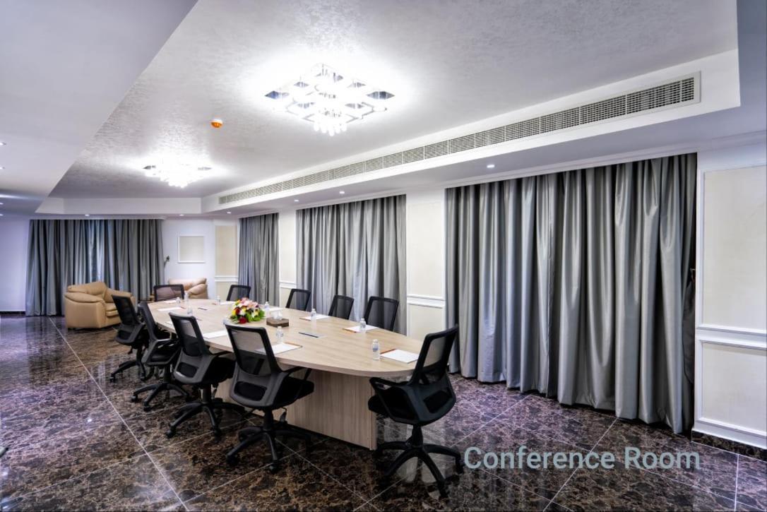Al Amerat Hotel Al Amarat Екстериор снимка