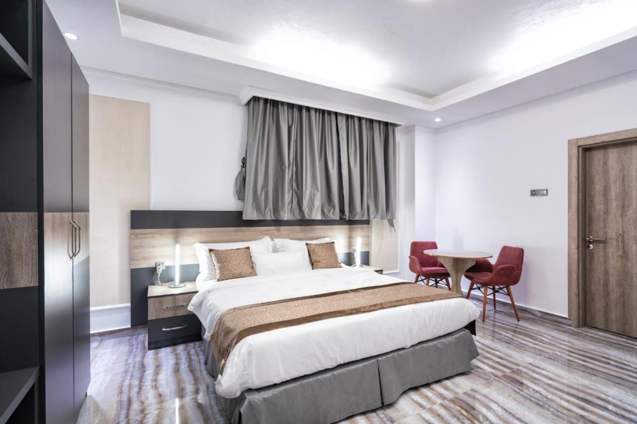 Al Amerat Hotel Al Amarat Екстериор снимка