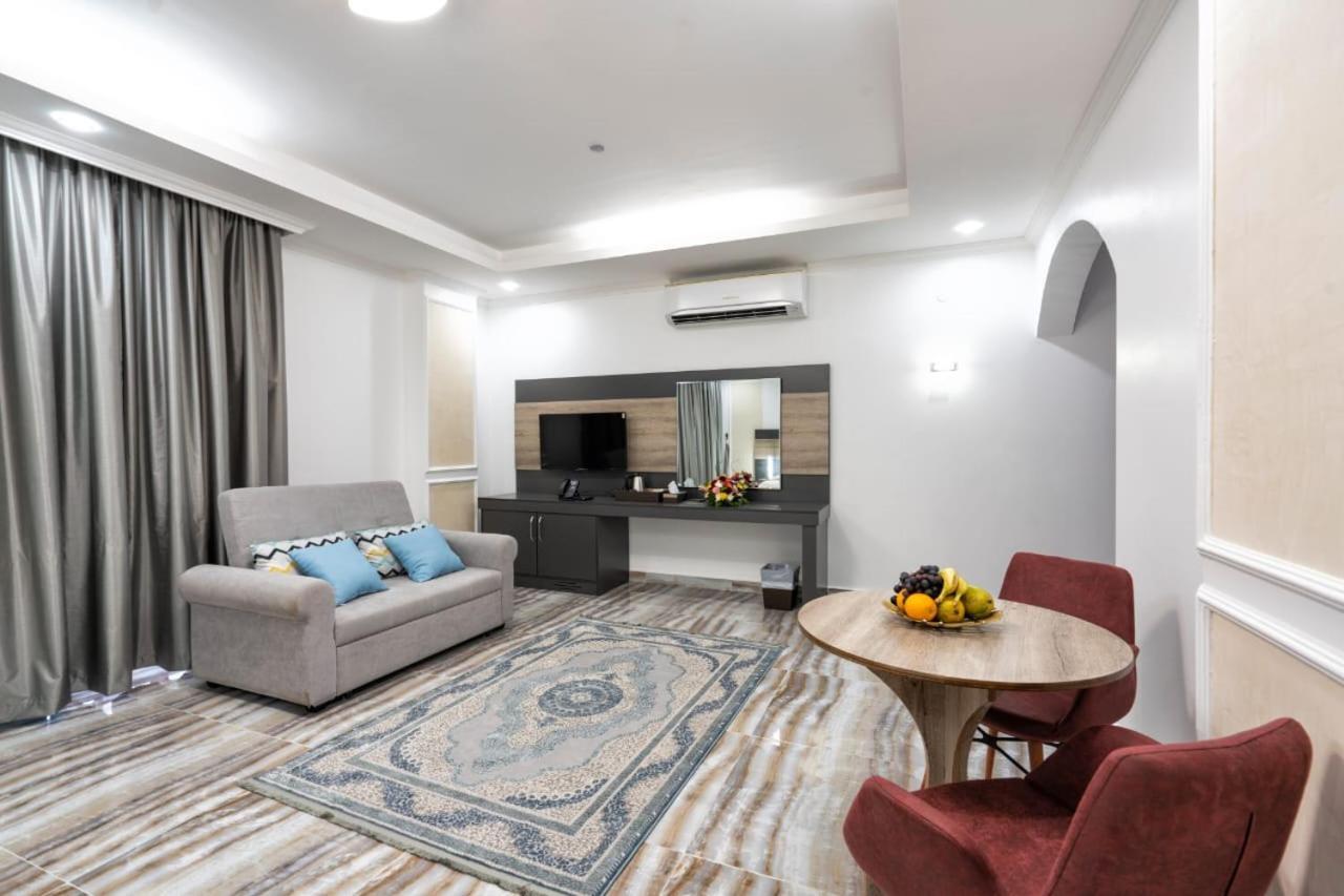 Al Amerat Hotel Al Amarat Екстериор снимка